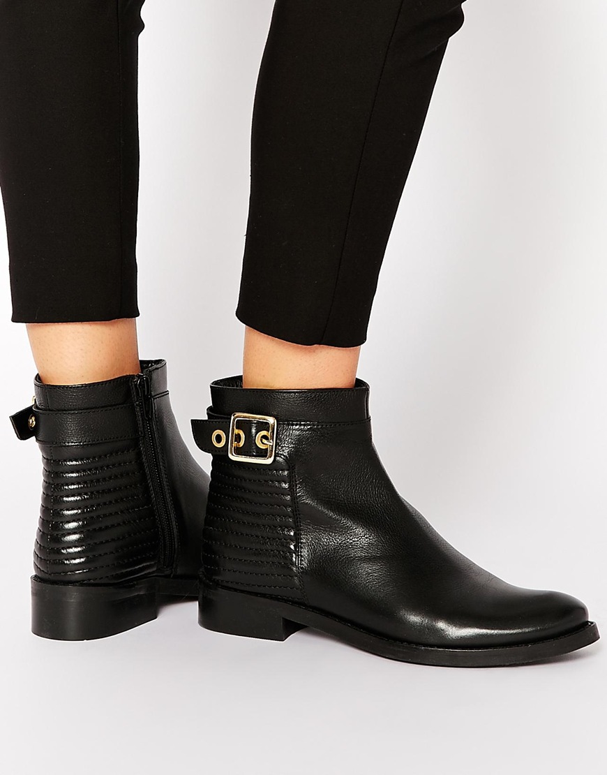 bottines plates cuir